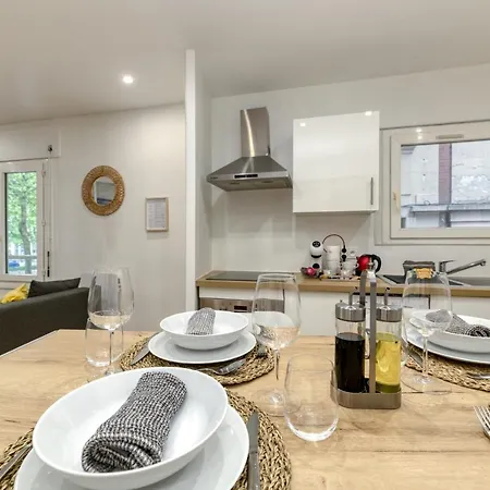 Le Prestige•gare•cours Jean Jaures•confort•netflix Apartamento *
