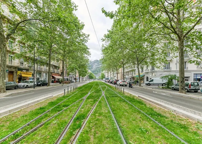 Le Prestige•gare•cours Jean Jaures•confort•netflix Apartamento