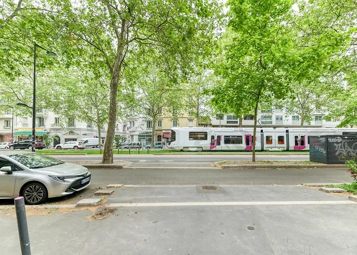 Le Prestige•gare•cours Jean Jaures•confort•netflix Daire