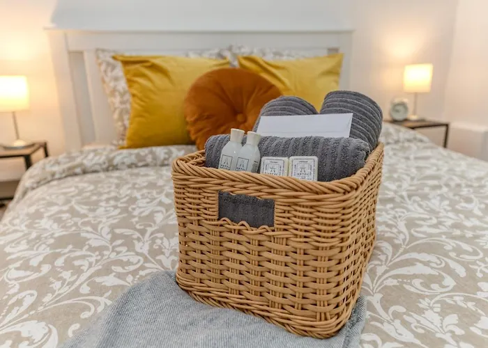 Le Prestige•gare•cours Jean Jaures•confort•netflix Daire