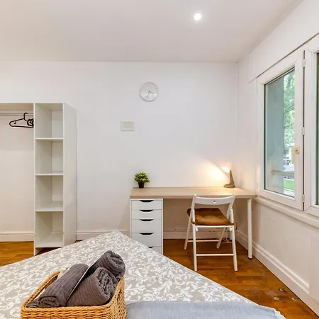 Le Prestige•gare•cours Jean Jaures•confort•netflix Apartman