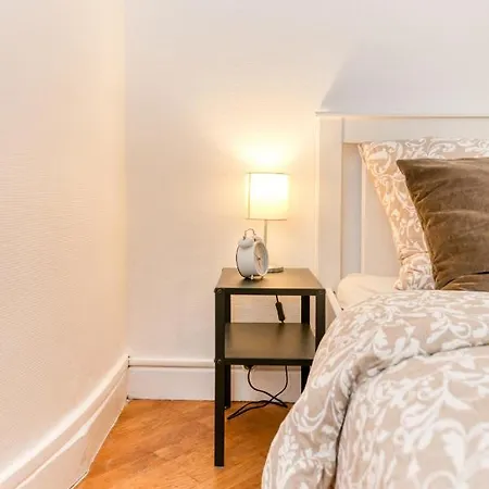 Le Prestige•gare•cours Jean Jaures•confort•netflix